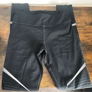 Under Armour Black and White Leggings